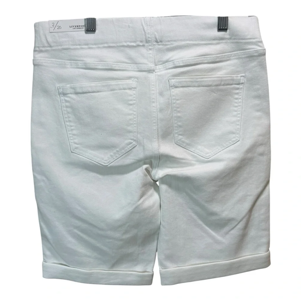 Liverpool Los Angeles Chloe Pull-On Bermuda Shorts – Bright White Size 2/26 NWT